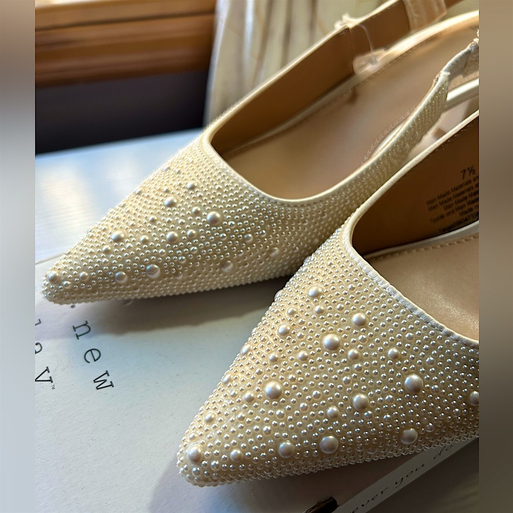 NWT A New Day Women's Elegant Ivory Cream Slingback Kitten Heels size 7 1/2 - Picture 3 of 10